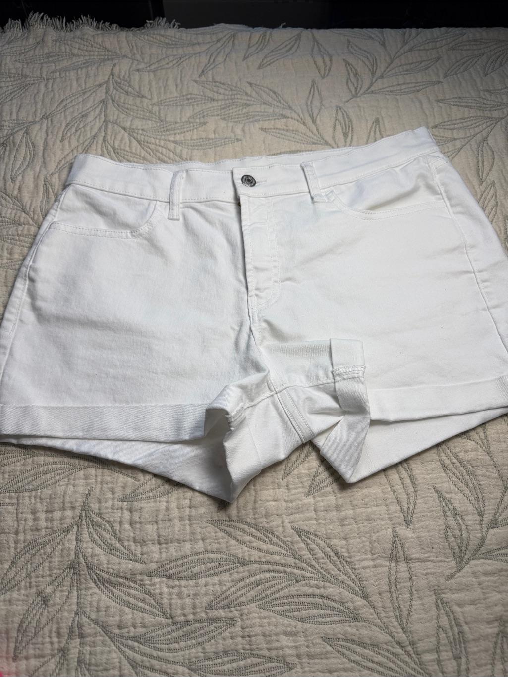 Old Navy White Denim Roll-Hem Jean Shorts